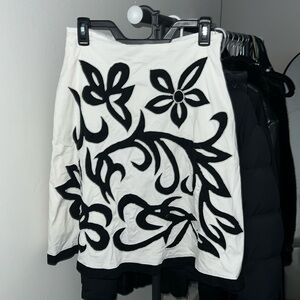 White House Black Market Skirt